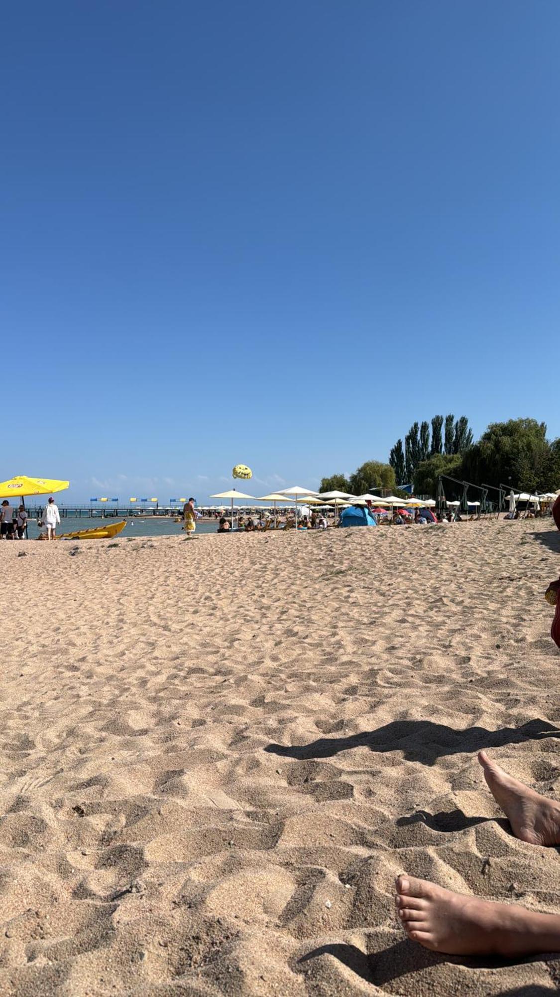 Алые Паруса Hotel Чолпон-Ата Екстериор снимка