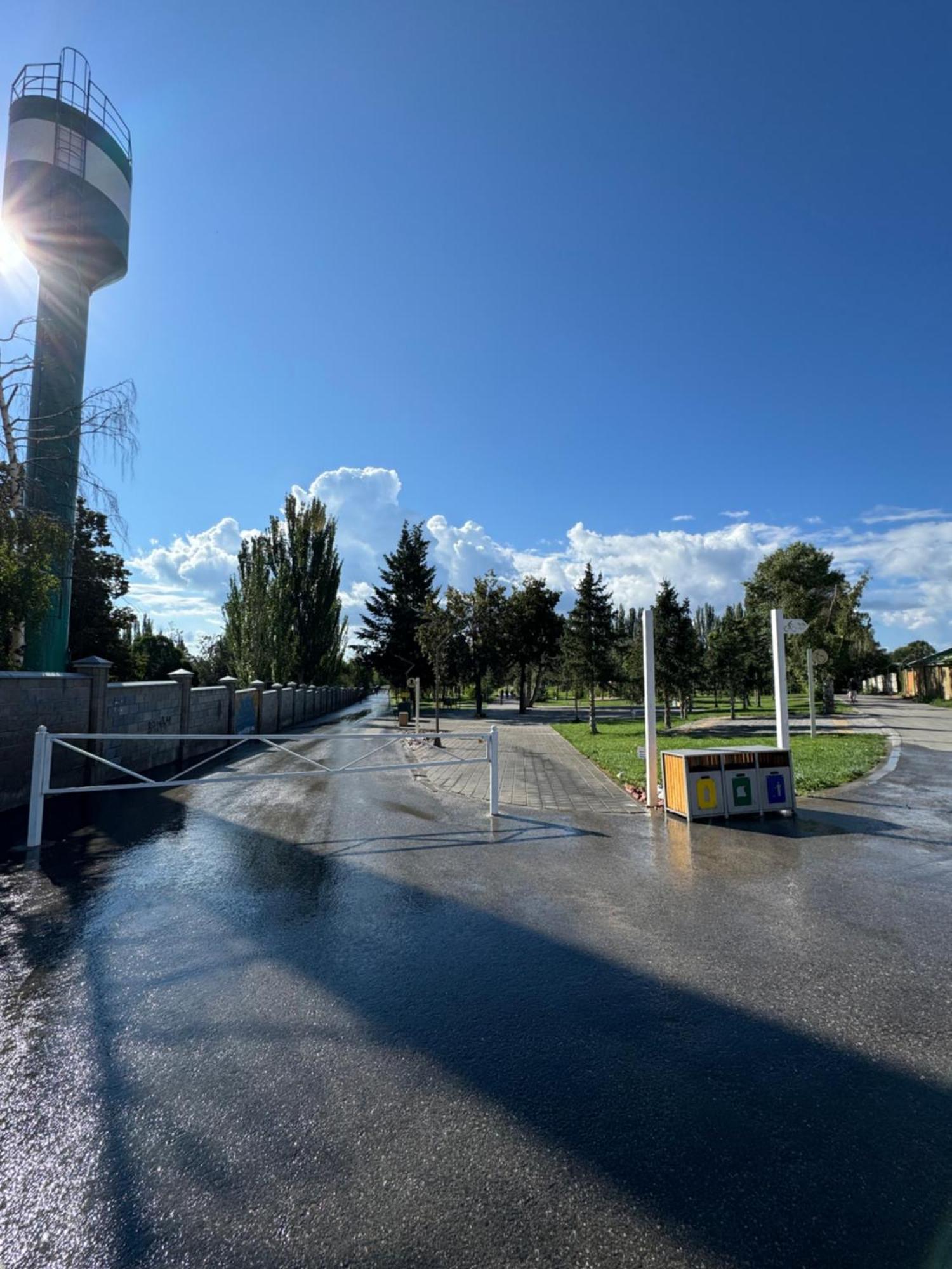 Алые Паруса Hotel Чолпон-Ата Екстериор снимка